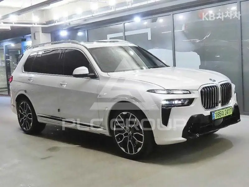 2025 BMW X7