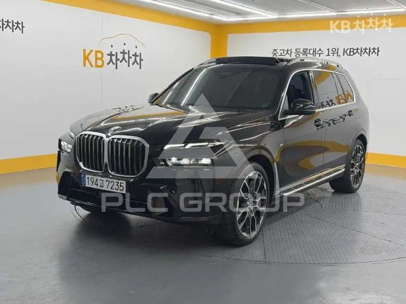 2025 BMW X7