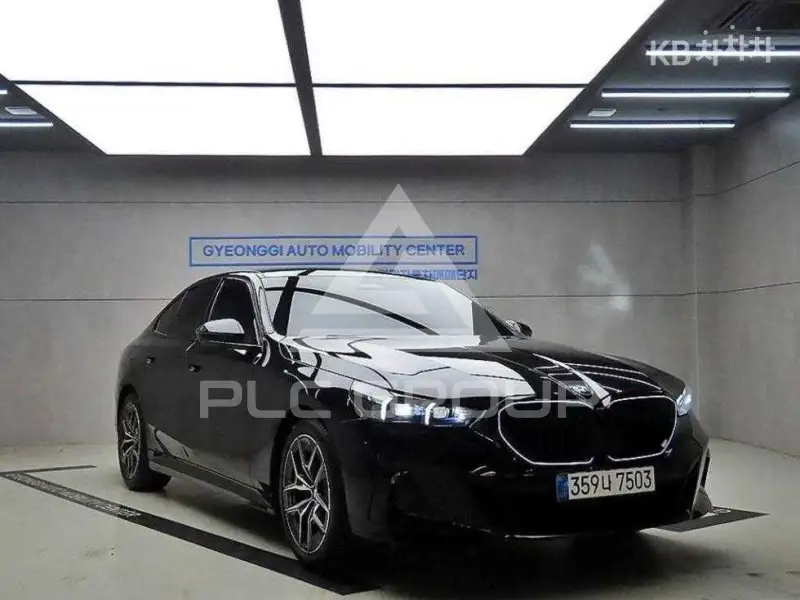 2025 BMW 5 Series