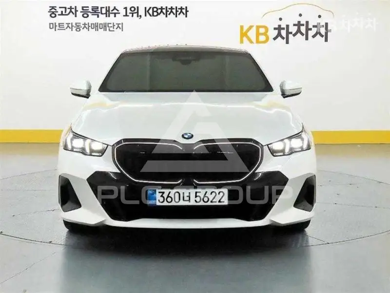 2025 BMW 5 Series