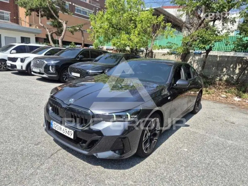 2025 BMW 5 Series