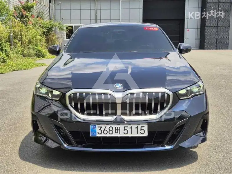 2025 BMW 5 Series