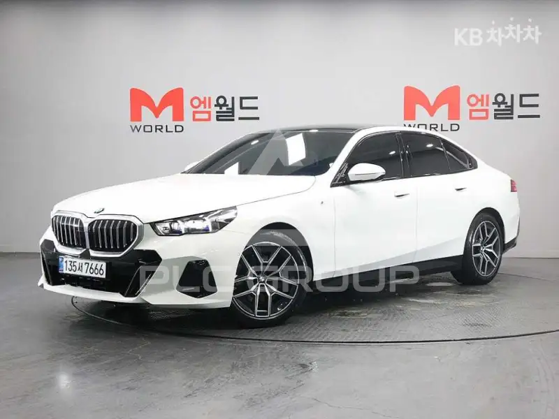2025 BMW 5 Series