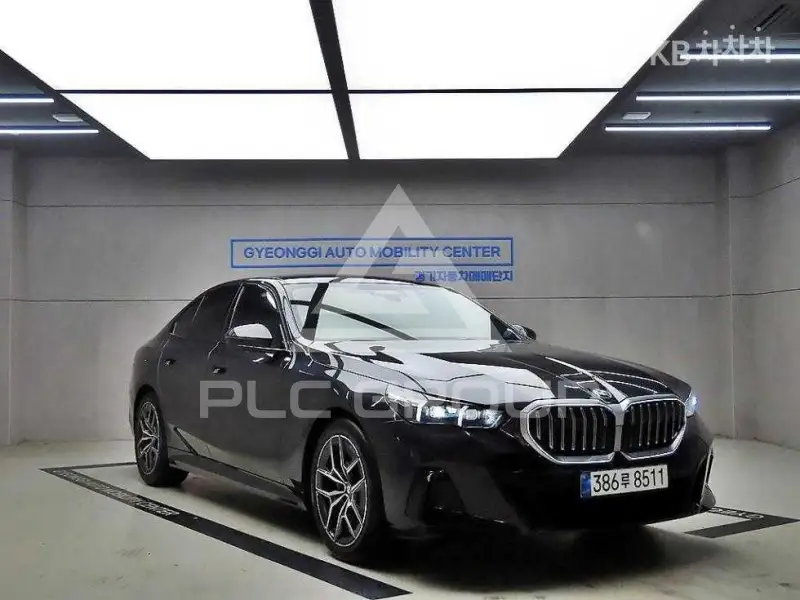 2025 BMW 5 Series