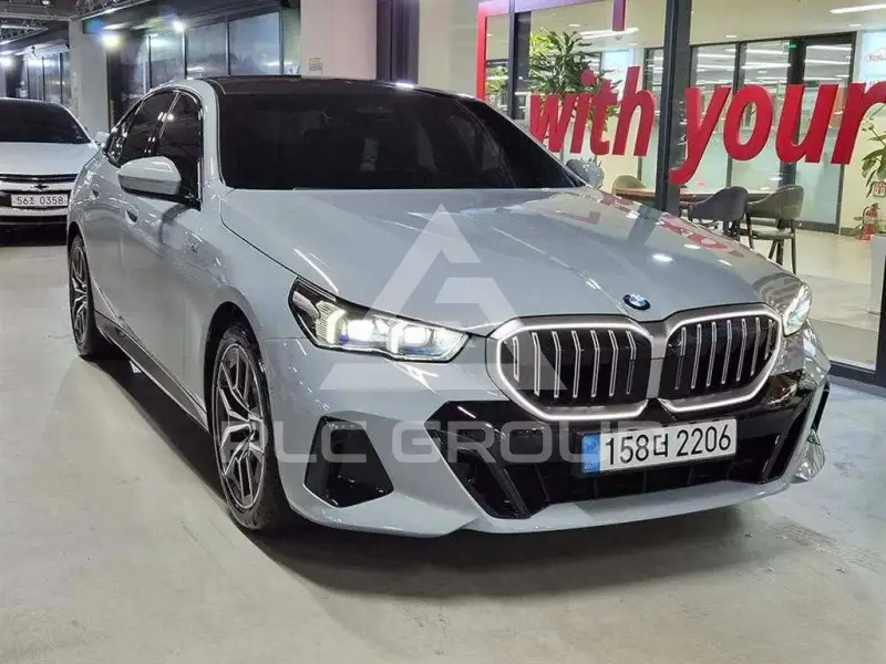 2025 BMW 5 Series