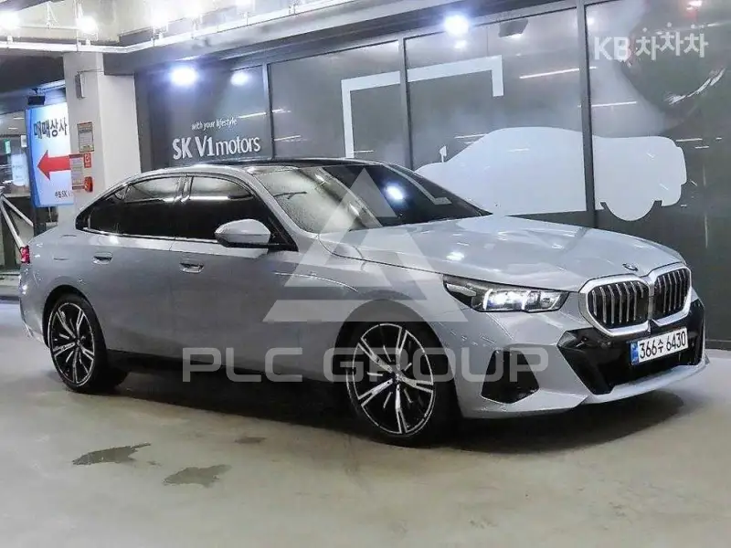 2025 BMW 5 Series