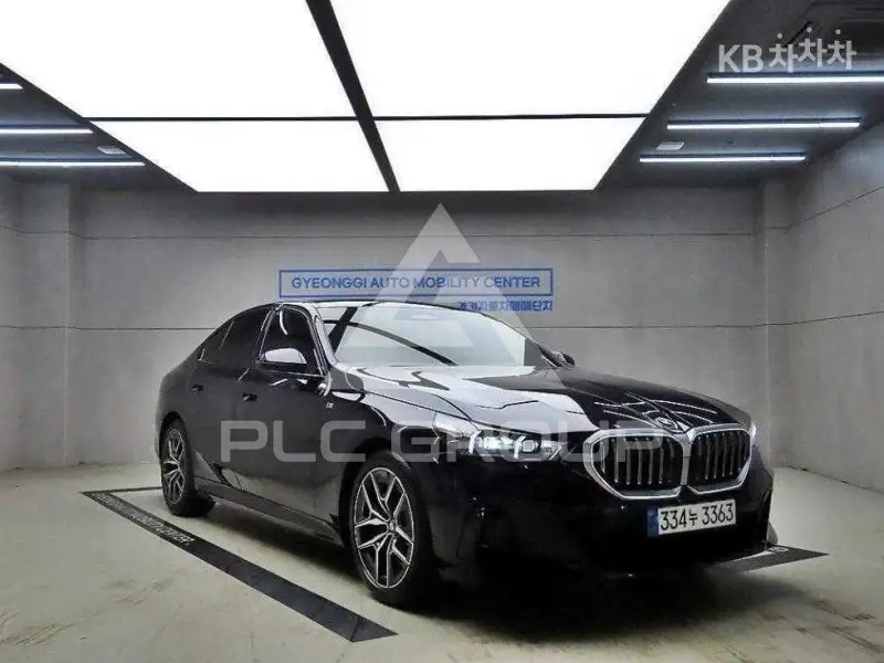 2025 BMW 5 Series