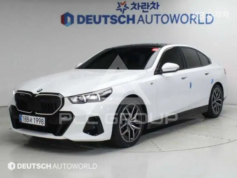 2025 BMW 5 Series