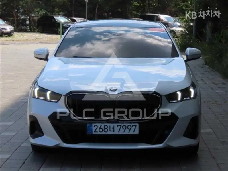 2025 BMW 5 Series