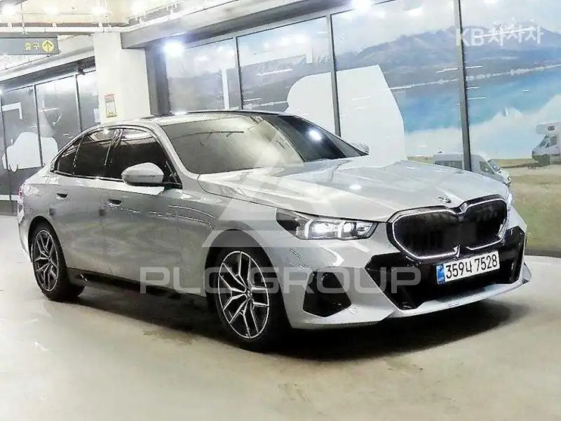 2025 BMW 5 Series