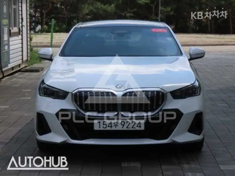 2025 BMW 5 Series
