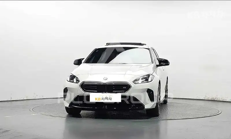 2025 BMW 1 series