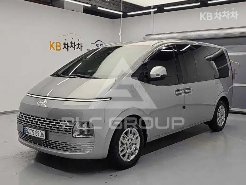 2025 Hyundai Staria
