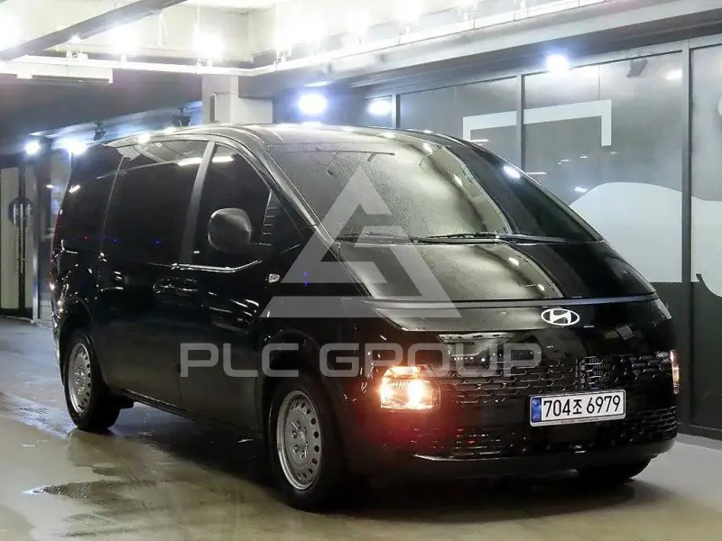2025 Hyundai Staria