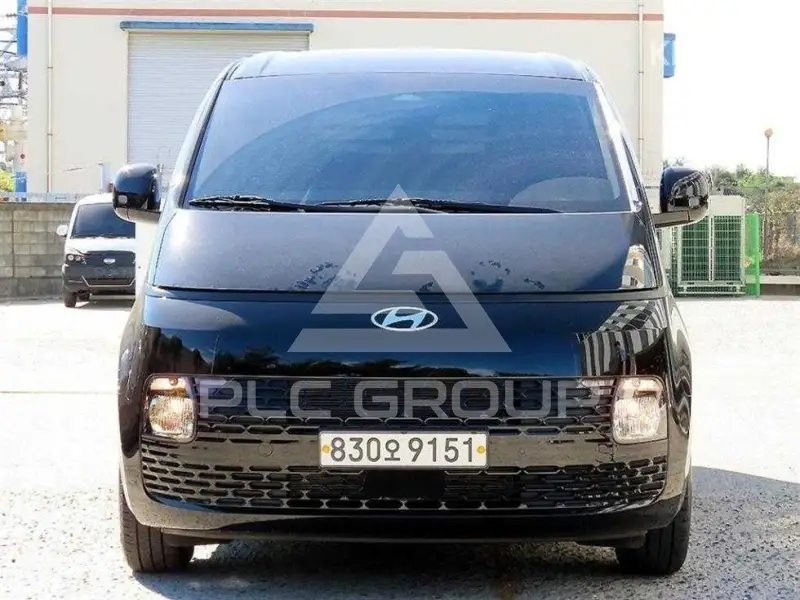 2025 Hyundai Staria