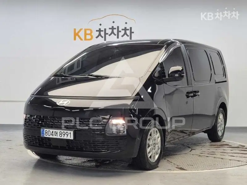 2025 Hyundai Staria