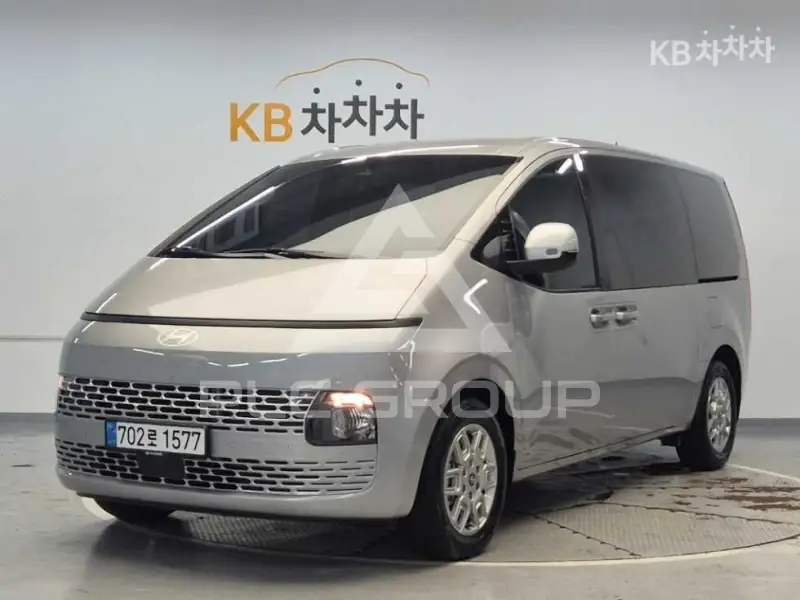 2025 Hyundai Staria