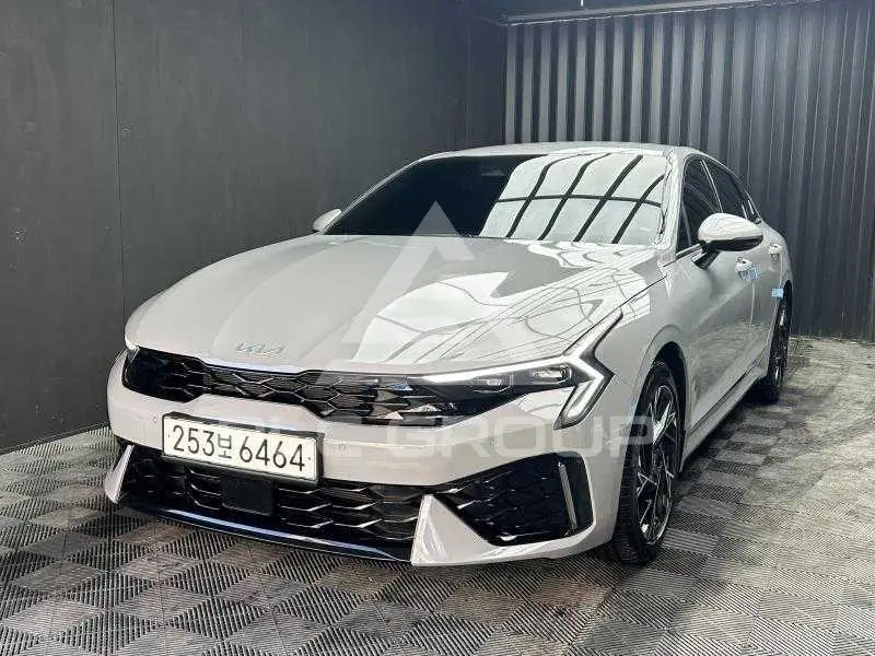2025 KIA K5
