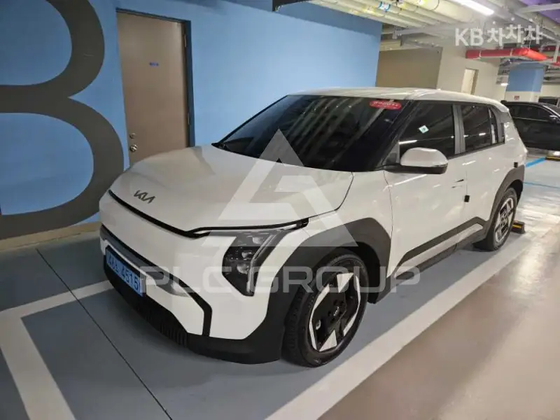 2025 KIA EV3