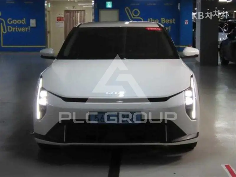 2025 KIA EV4