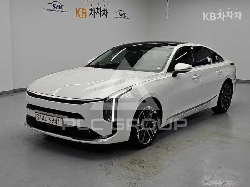 2025 KIA K8