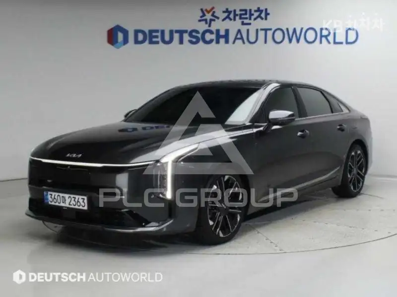 2025 KIA K8