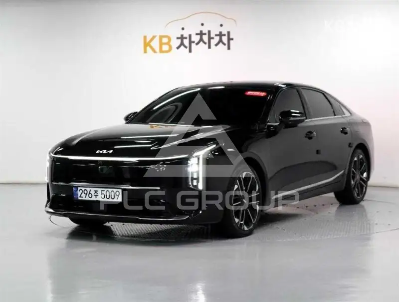 2025 KIA K8