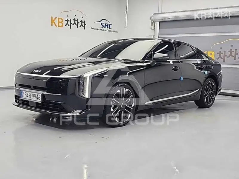 2025 KIA K8
