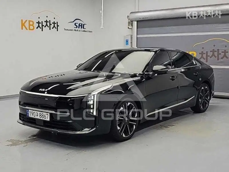 2025 KIA K8