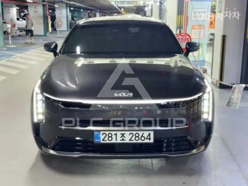 2025 KIA K8