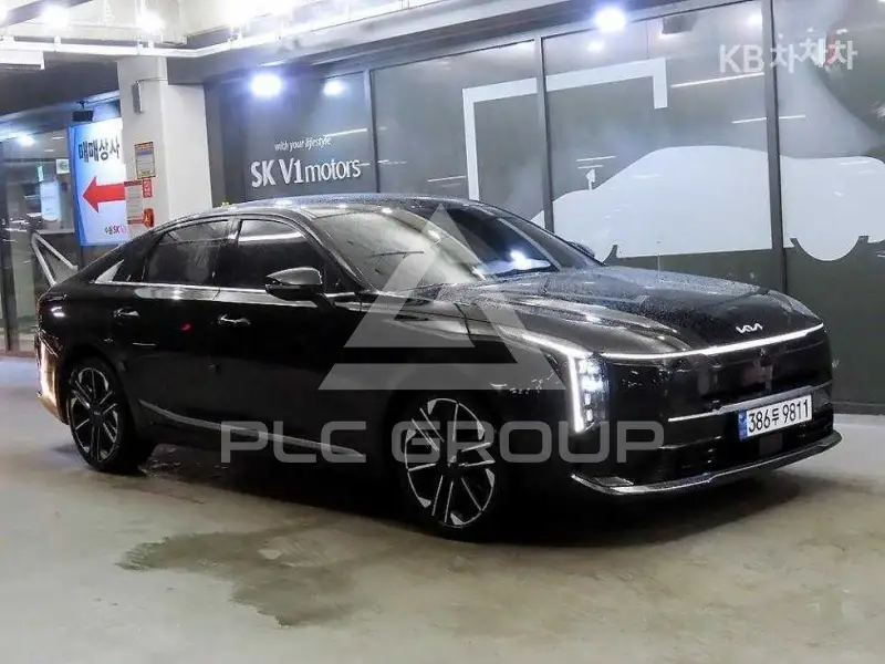 2025 KIA K8