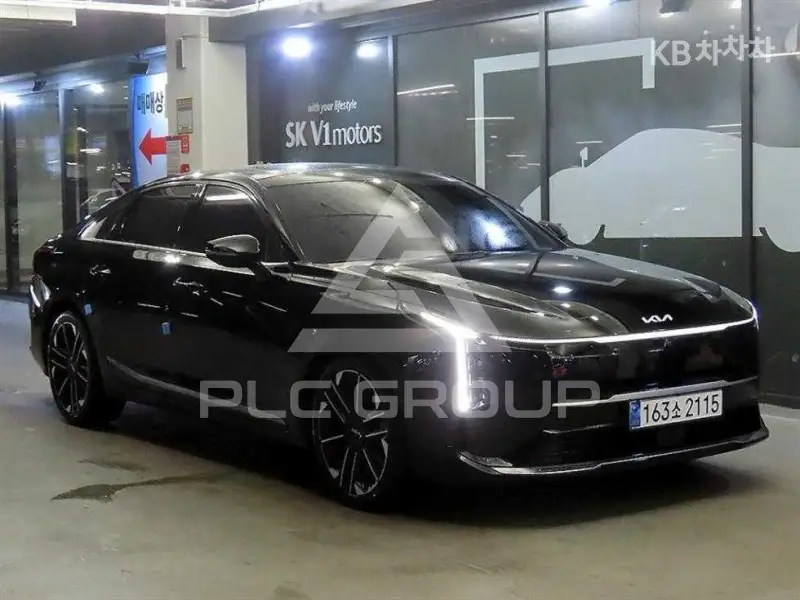 2025 KIA K8