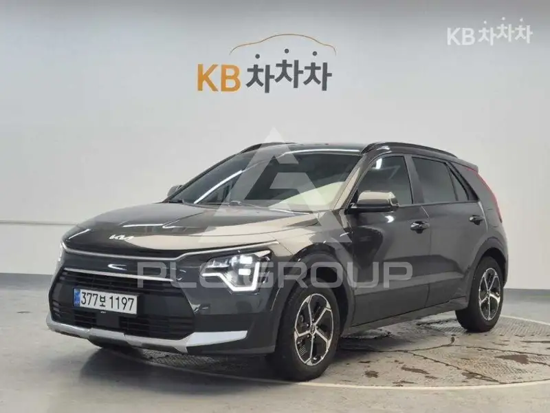2025 KIA Niro