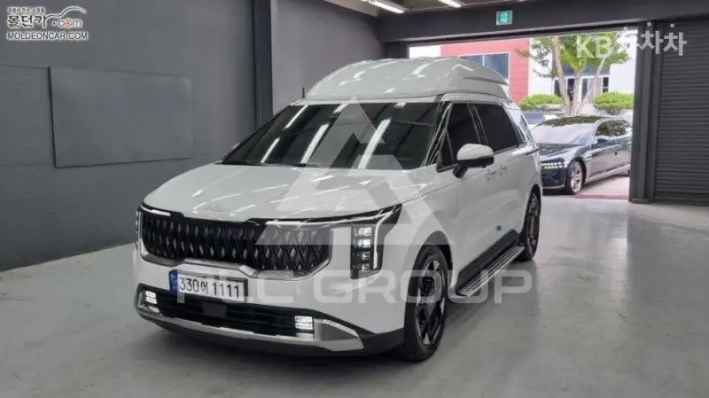 2025 KIA Carnival
