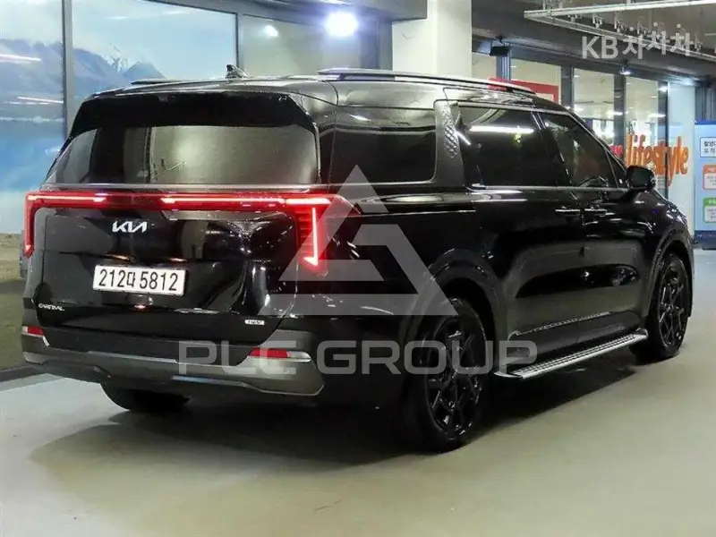 2025 KIA Carnival