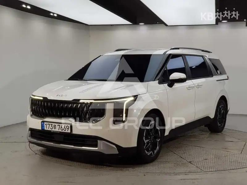 2025 KIA Carnival