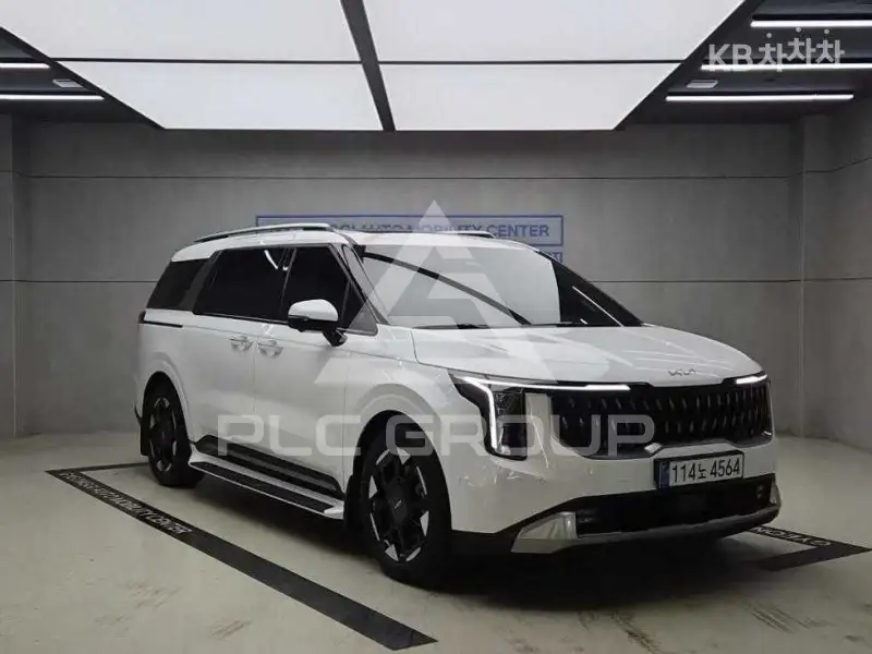 2025 KIA Carnival