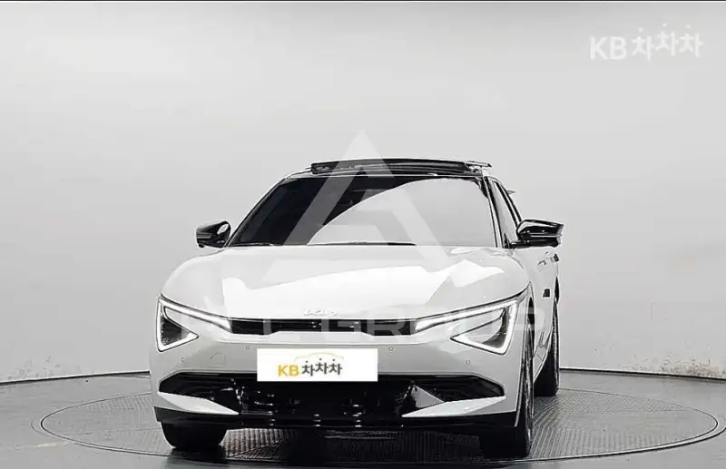2025 KIA EV