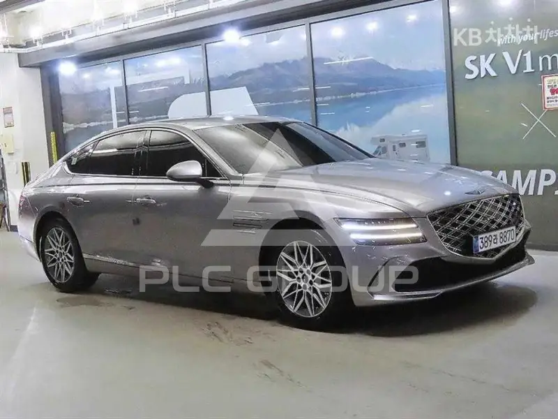 2025 Genesis G80