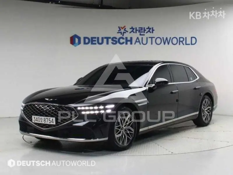 2025 Genesis G90