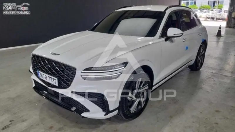 2025 Genesis GV70