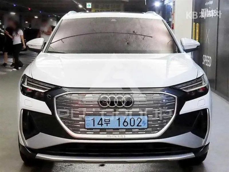 2025 Audi Q4