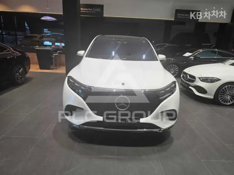 2025 Mercedes Benz Eqs