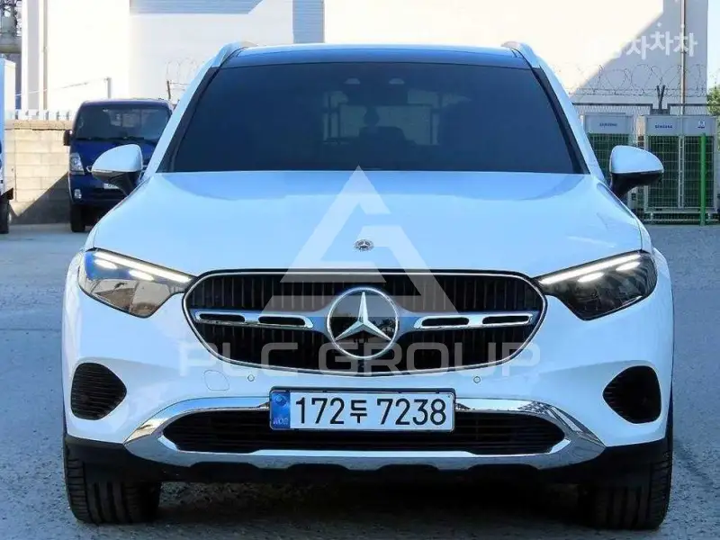 2025 Mercedes Benz GLC-Class