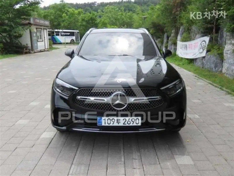 2025 Mercedes Benz GLC-Class