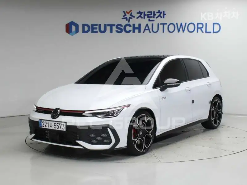 2025 Volkswagen Golf