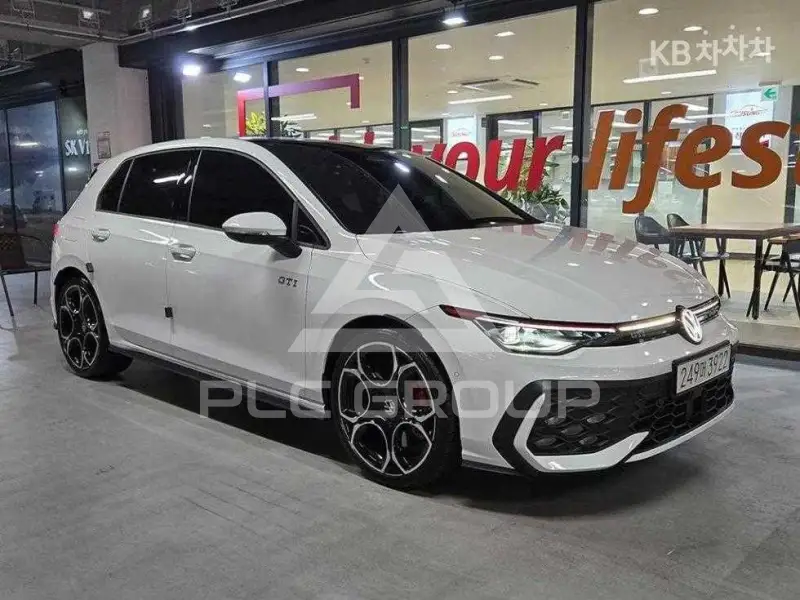 2025 Volkswagen Golf