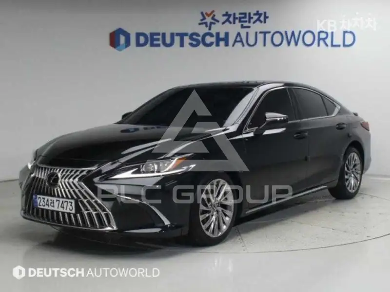 2025 Lexus ES