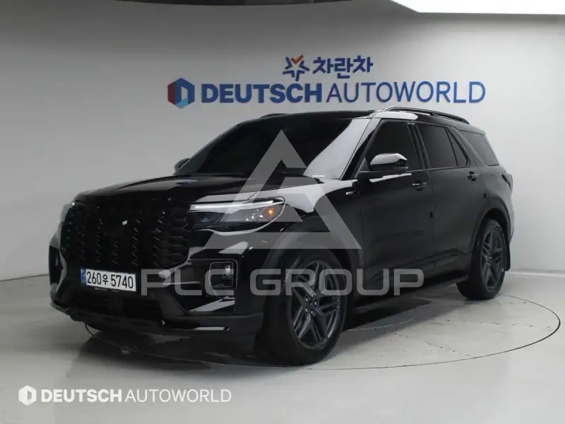 2025 Ford Explorer