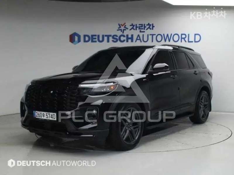 2025 Ford Explorer